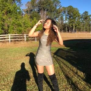 Meet your Posher, Gemma